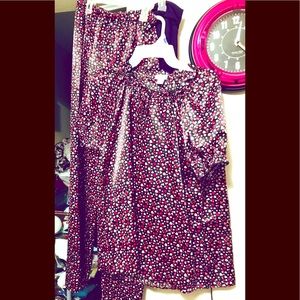 Amoureuse “VALENTINE” Luxurious Pajama Set!